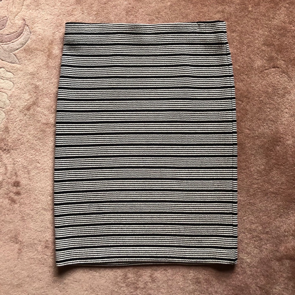 Loft skirt